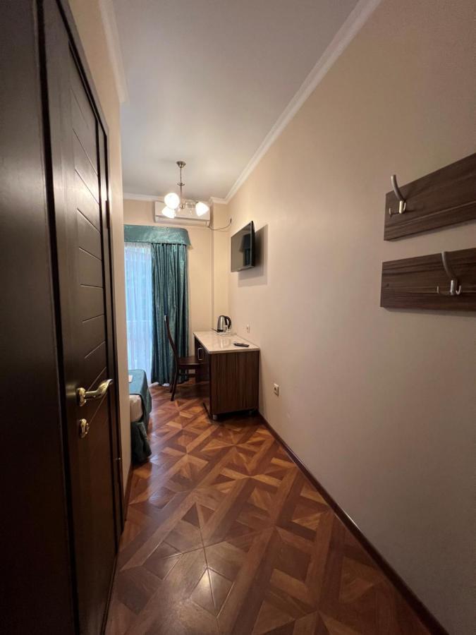 Отель Гостевой дом Рица Гагра Экстерьер фото